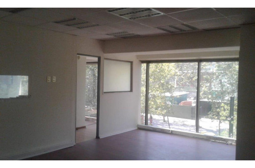 Arriendo Oficina Ed. Giratorio Conexión Metro Los Leones, Pl