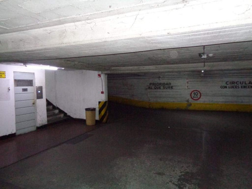 Imagen 10 de 15 de Excelente Oportunidad!!! - Centro - Cochera Privada Amplia Y Cubierta Con Posesión Y Escritura Inmediata, A Metros De Tribunales I