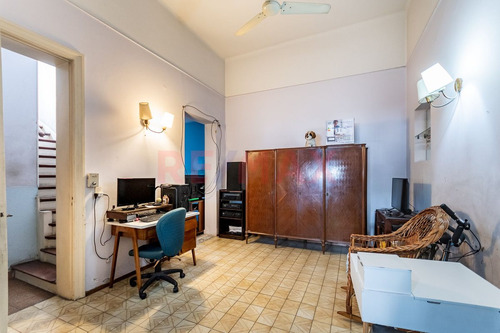 Venta Casa 3 Ambientes Depend Y Terraza - Floresta