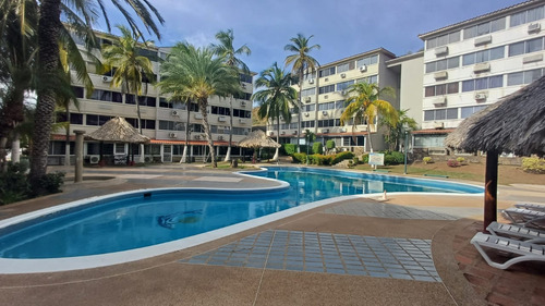 Amplio Apartamento En Planta Baja, Aguamarina Suites