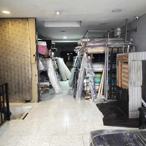Edificio Comercial Edificio 3 Pisos En El Doce De Octubre