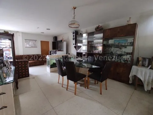 Casa En Venta Los Pomelos