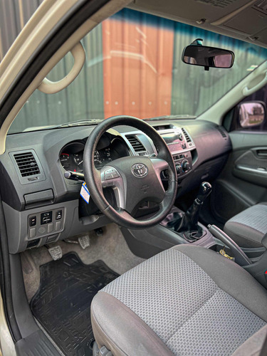 Toyota Hilux 3.0 Cd Sr 171cv 4x2 - B3