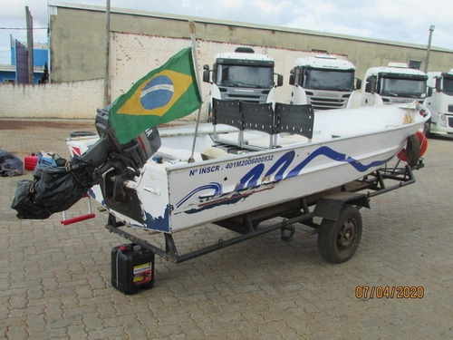 Barco - Motor Yamaha 25hp-carreta Documentada + Acessórios