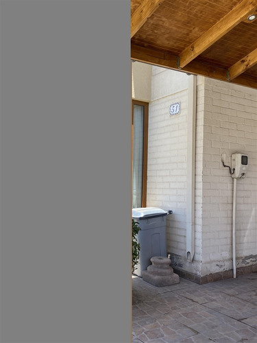 Casa En Arriendo De 3 Dorm. En Maipú