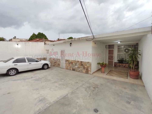 Imagen 2 de 12 de Casa En Venta 93 Calle Bertijoque Asiso 22-14360