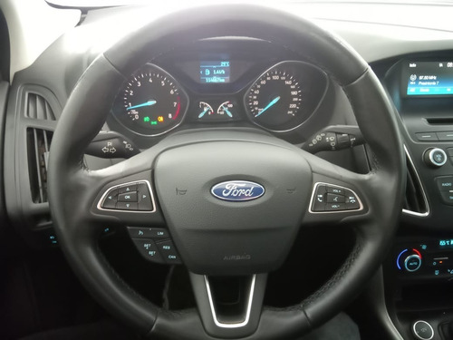 Imagen 21 de 25 de Ford Focus Se Mt