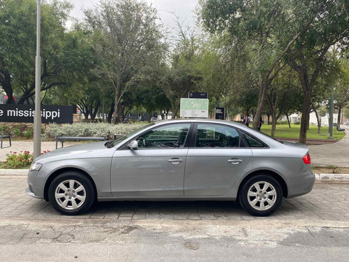 Imagen 2 de 15 de Audi A4 2011 1.8 Luxury At