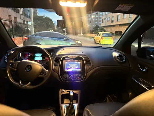 Renault Captur 2.0 Bose Automática
