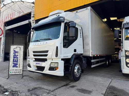 Iveco Tector 240e28s 2012/2013 Baú 8,50 X 2.95