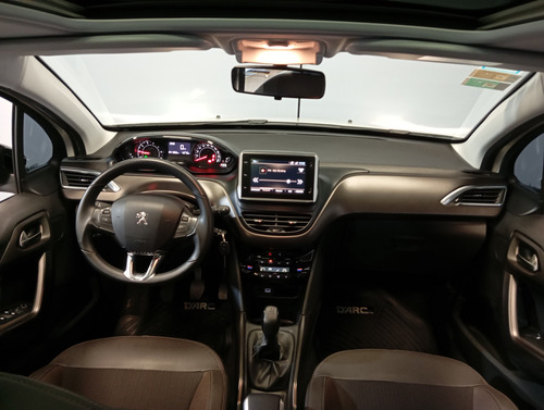 Peugeot 2008 1.6 Feline am20