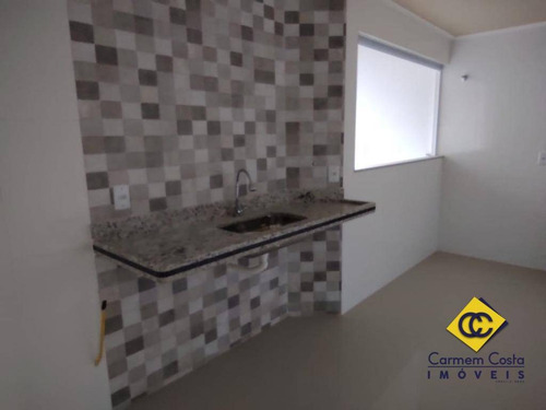 Oportunidade!! Apartamento Cobertura Em Frente A Praia De Costazul Próximo De Comércio No Bairro Costazul - Rio Das Ostras/ Rj. - Co0048