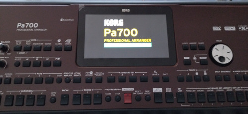 Teclado Korg Pa700 Arranger Negro (Usado)