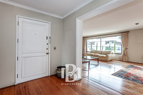 Departamento En Venta De 4 Dorm. En Las Condes