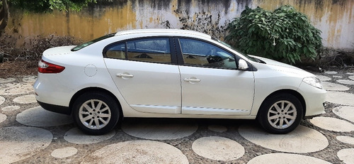 Imagen 8 de 15 de Renault Fluence 2012 2.0 Expression Cvt Mt
