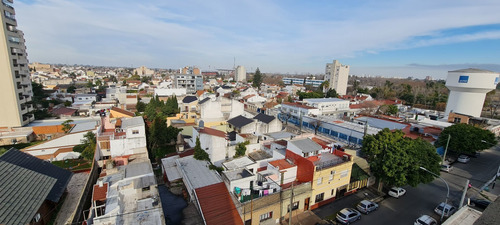 Imagen 8 de 12 de Venta 2 Amb Con Balcón Y Cochera - Lanús Este