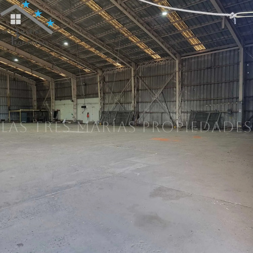 Gran Bodega En Jaime Repullo Con 1300 M2 (138155)