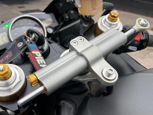 Yamaha R6