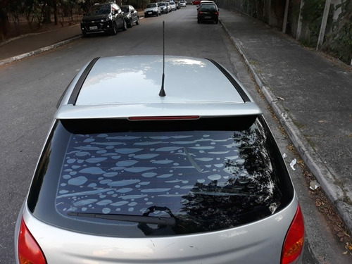 Imagem 4 de 9 de Chevrolet Celta 1.0