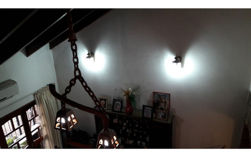 Imagen 6 de 30 de Venta Casa Sobre Av. Donato Alvarez-3 Dorm.-2 Baños-patio-pileta-villa Allende-córdoba-argentina