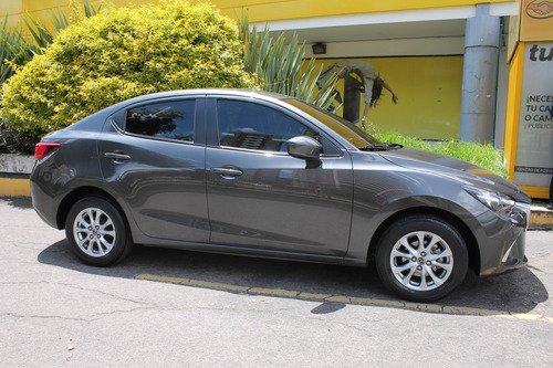 Mazda 2 1.5 Touring