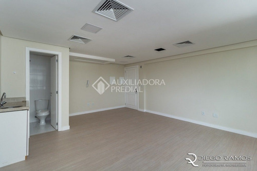Imagem 8 de 15 de Sala/conjunto - Centro Historico - Ref: 228233 - L-228233
