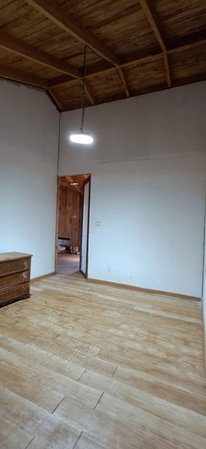 Se Arrienda Parcela 5000 M2, Casa Solida 200 Talagante