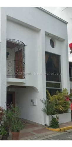 Casa En Venta En Los Parques 24-13456 Yf