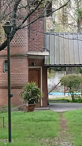 Imagen 3 de 18 de Casa Quinta En Venta ...la Reja ...acseso Directo Autopista