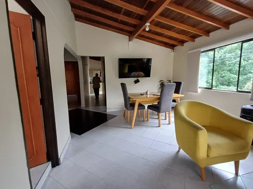 Casa En Venta En Guayabal. Cod V12686