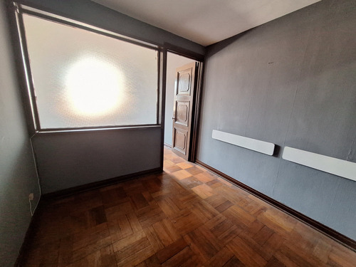 Venta Oficina 1p/1b - Santiago