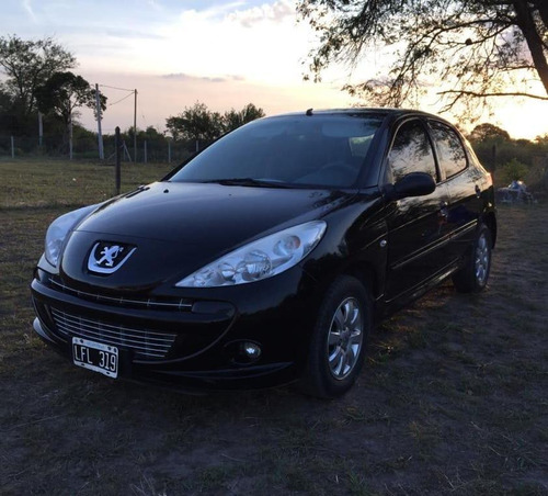 Peugeot 207 2012 1.4 Xs