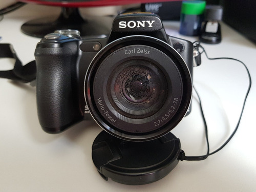 Câmera Sony Cybershot Dsc-h50