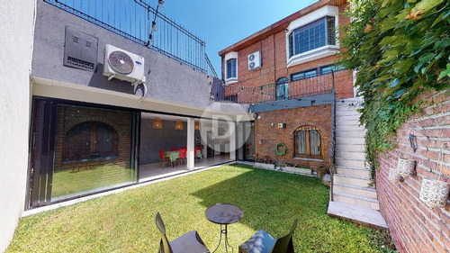 Imagen 1 de 24 de Casa Chalet- Jardín Y Piscina- Garage 3 Autos