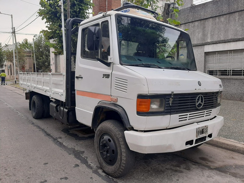 Mercedes Benz 710