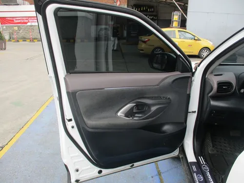 Toyota Yaris Cross Hybrid 4x2 1500cc At Aa