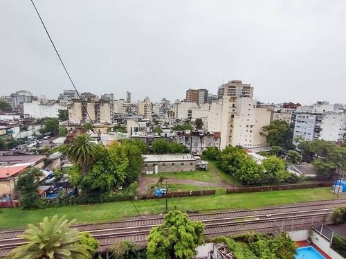 Imagen 7 de 24 de Departamento 3 Ambientes Con Balcón En Flores