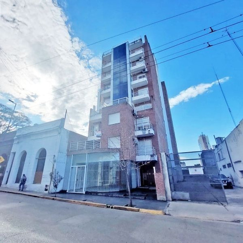Imagen 8 de 9 de Oportunidad ! Departamento En Pleno Centro De Cordoba . Se Escuchan Ofertas