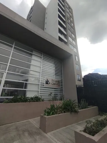 Apartamento En Arriendo En Evaristo García. Cod A11681