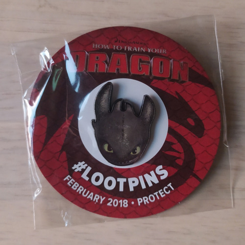 Pin  Cómo Entrenar A Tu Dragón Chimuelo Loot Crate