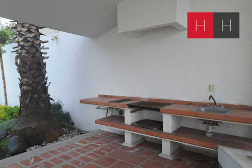 Casa En Venta En Puebla, Fuentes De Moratilla