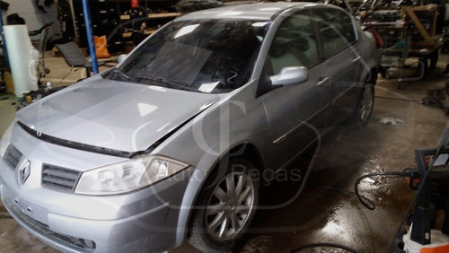 Imagem 4 de 6 de Sucata Megane Sedan 2.0 2010 - Retirada De Peças