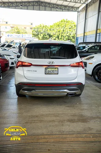 Hyundai Santa Fe Se 2021