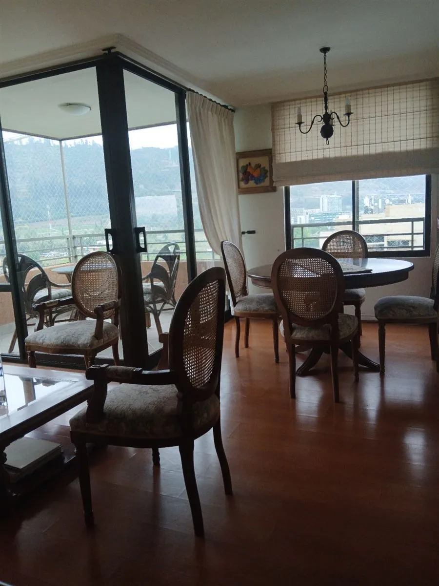 Imagen 2 de 26 de Departamento En Venta De 3 Dorm. En Huechuraba