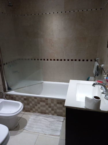 Imagen 7 de 30 de Casa En 2 Plantas A La Venta De 4 Ambientes En Jose C Paz