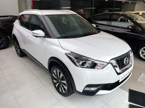 Nissan Kicks Advance Cvt*