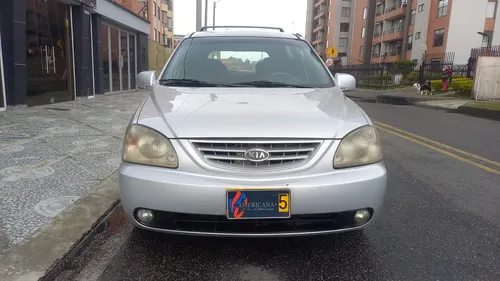 Kia Carens 1.8 Lx
