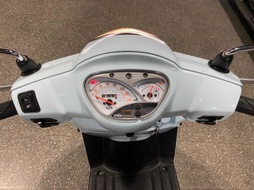 Imagen 10 de 18 de Scooter Kymco Like 125 Año 2016