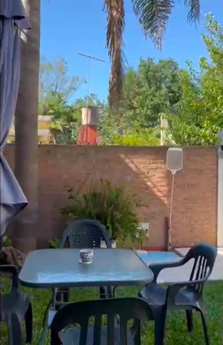 Casa Chalet En Venta En De Vicenzo Chico, Del Viso, Pilar
