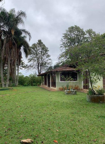 Casa Plana Em Condominio Com Infraestrutura Completa - Ch0004